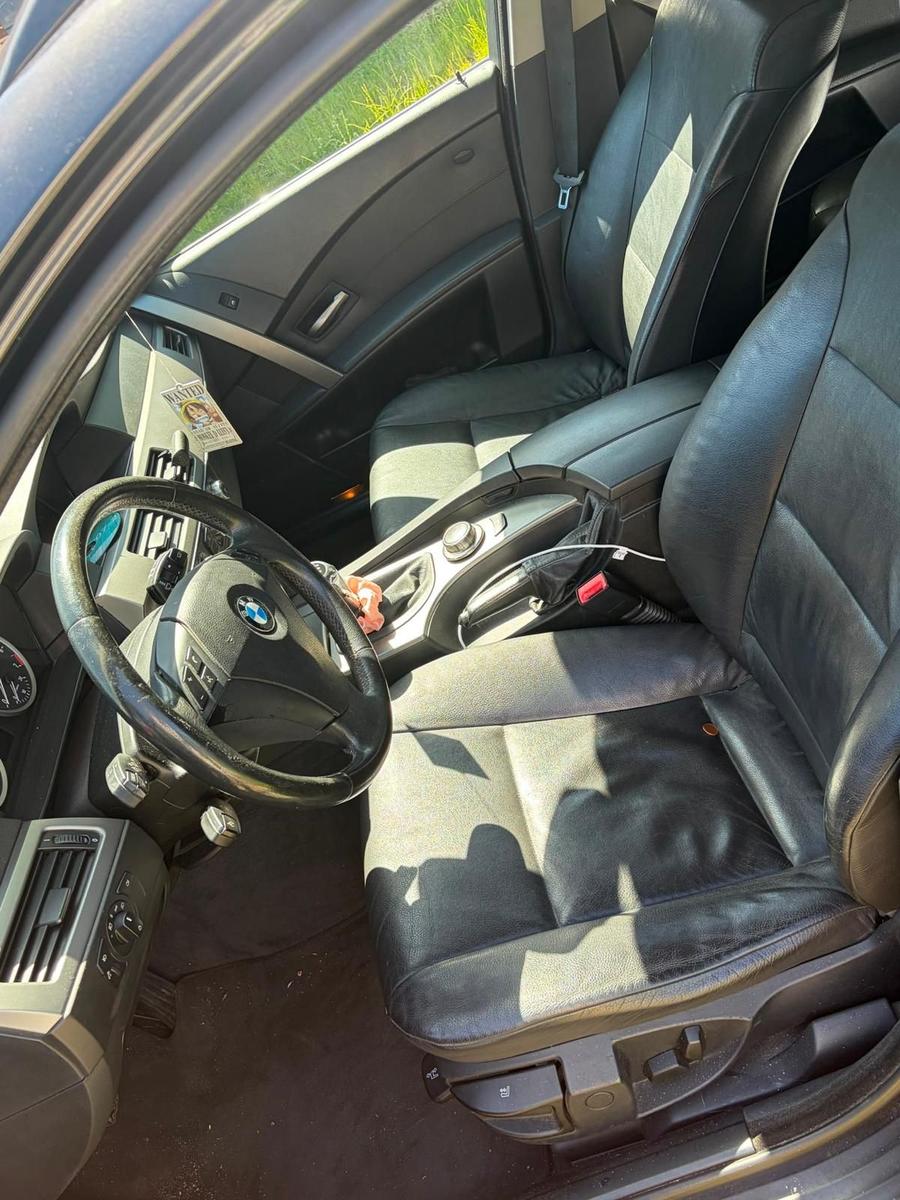 BMW 523 2007 — photo 9