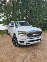 Dodge RAM 1500 Limited Hemi eTorg 4x4 - Dodge RAM 1500 Limited Gebrauchtwagen