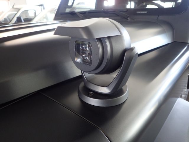 Fahrzeugabbildung BAW 212 TCI 4WD Grün/Schwarz/Grau Leder Digitales Co