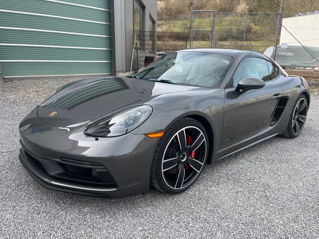 Porsche Cayman 718 4.0 GTS / Schalter / Navi / SHZ