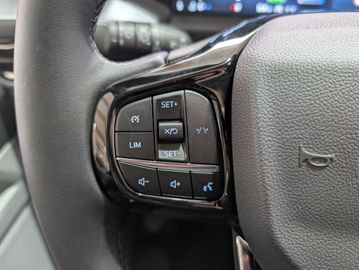 Ford Tourneo Custom 2.0 EcoBlue L1 Titanium