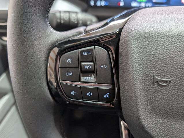 Ford Tourneo Custom 2.0 EcoBlue L1 Titanium