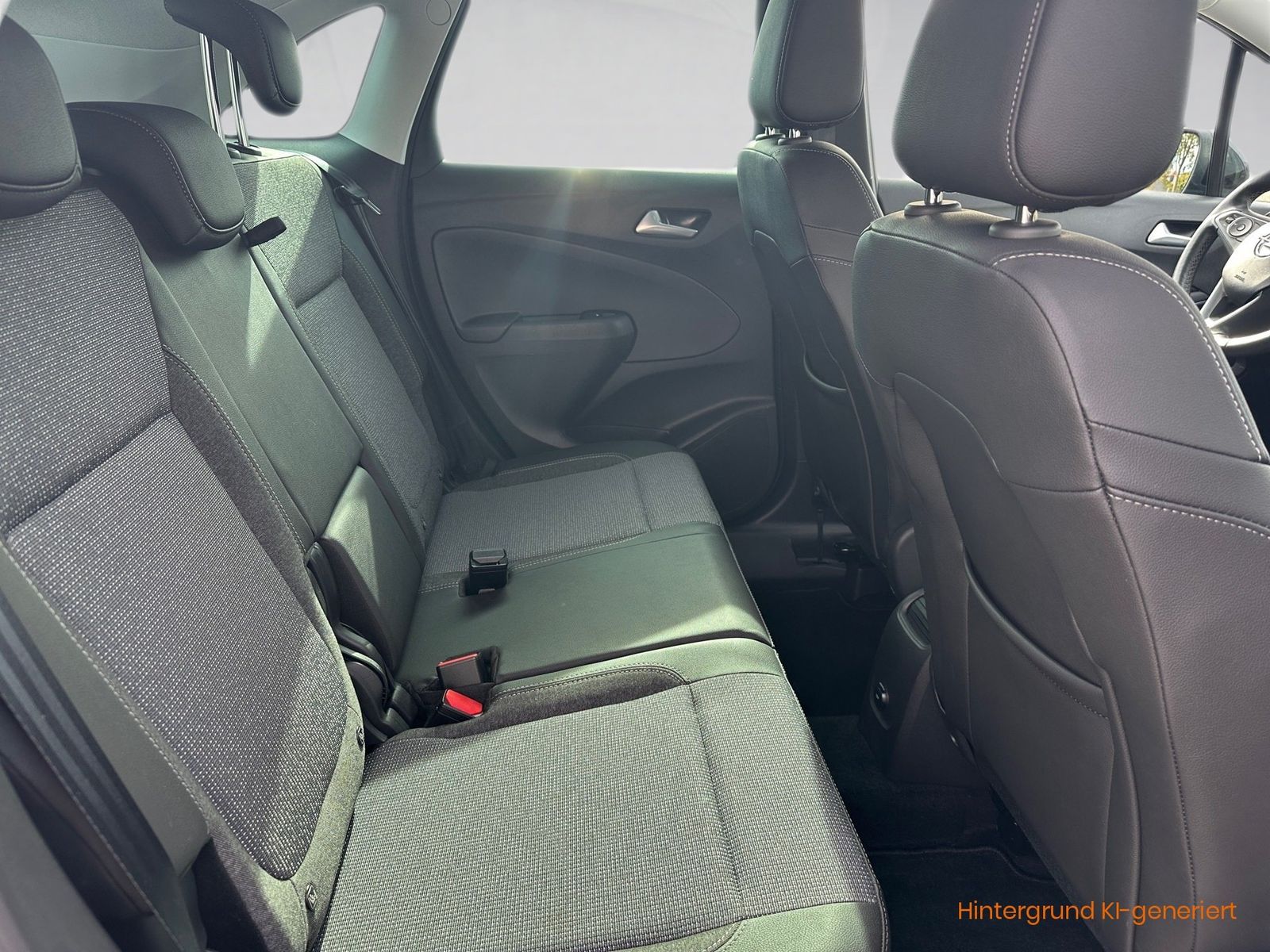 Fahrzeugabbildung Opel Crossland 1.2 Turbo Elegance Paket Kamera,LED,LM