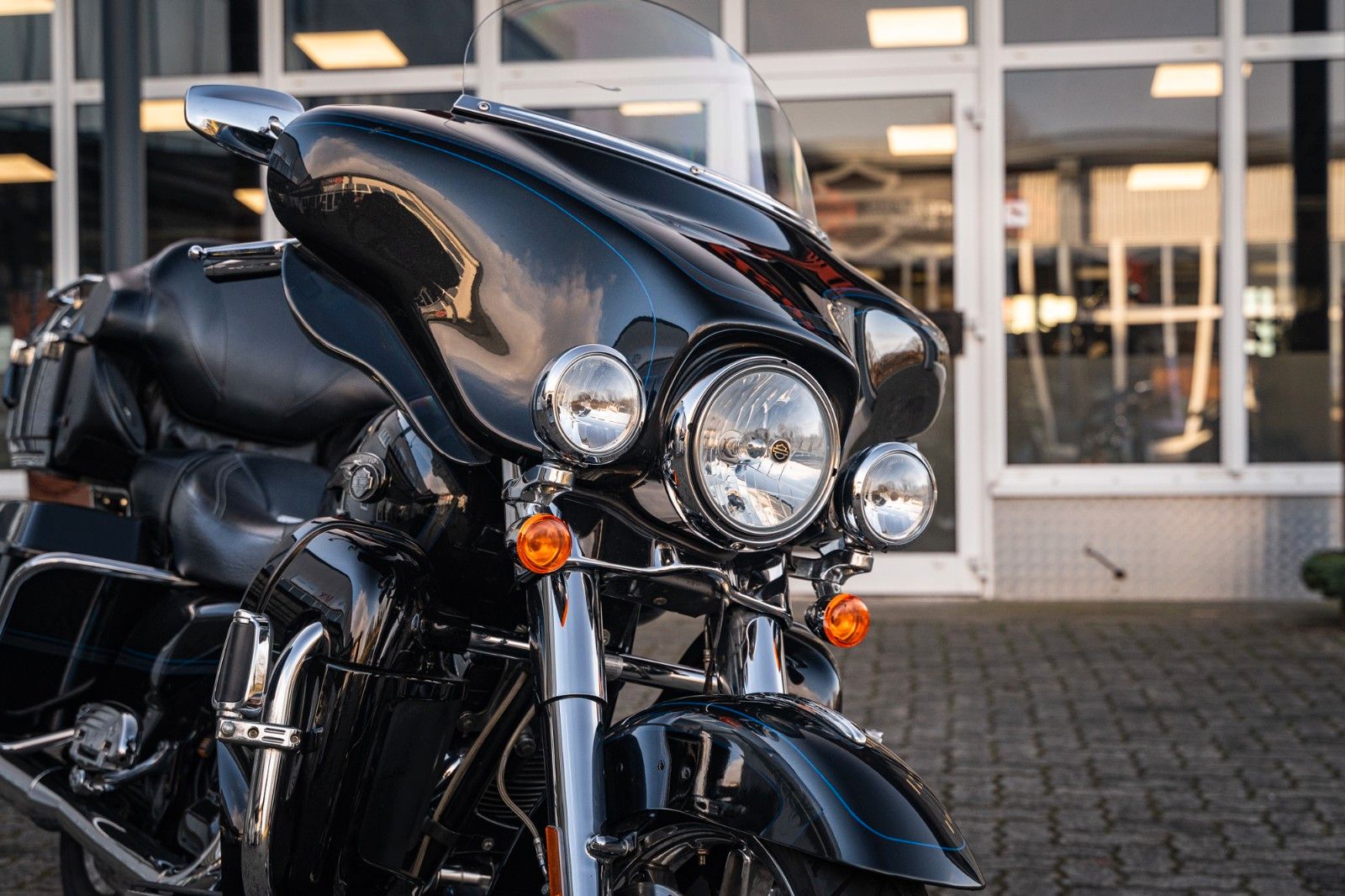 Fahrzeugabbildung Harley-Davidson CVO Ultra Classic Electra Glide 110ANV FLHTCUSE8