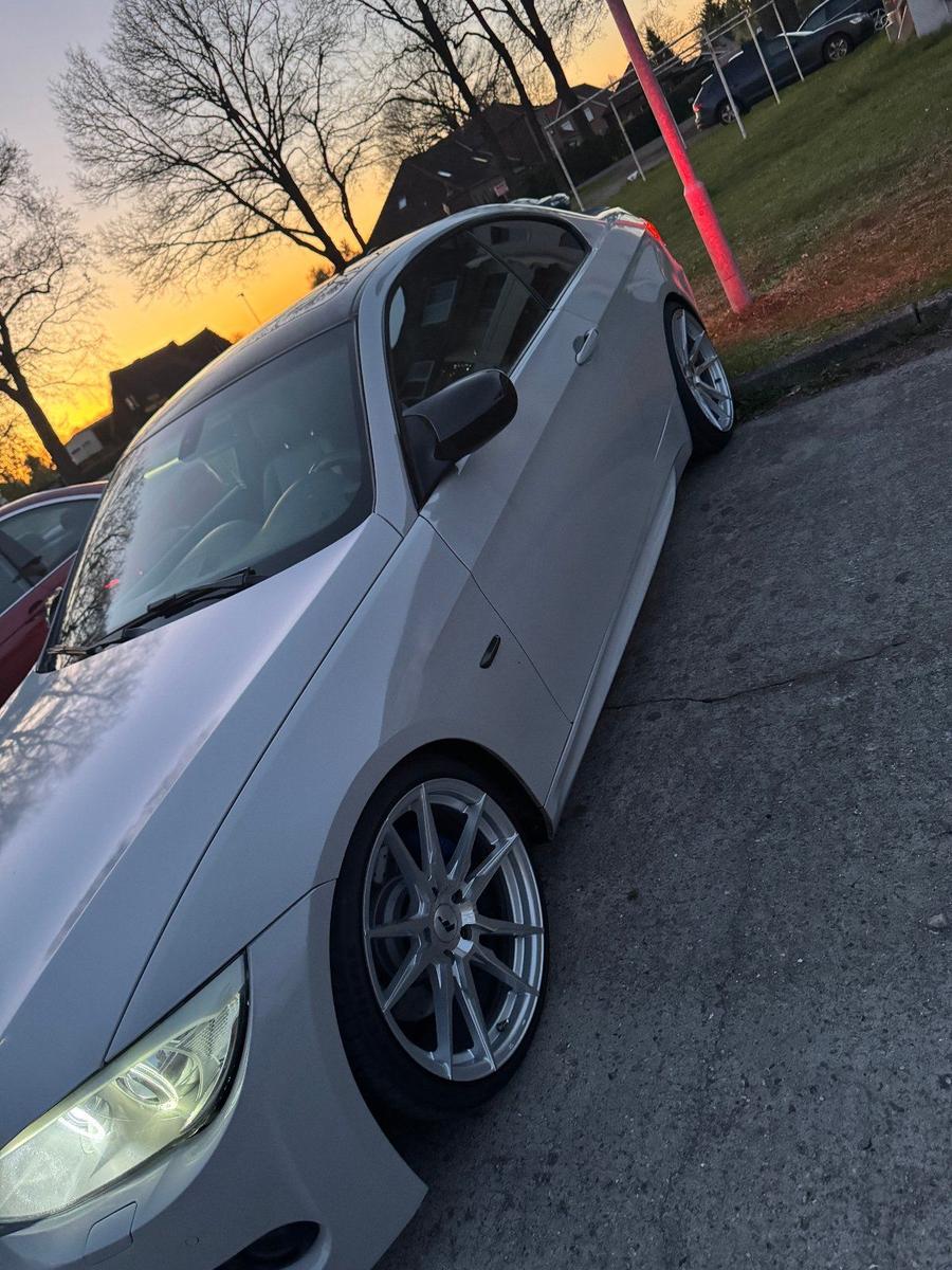 BMW 325