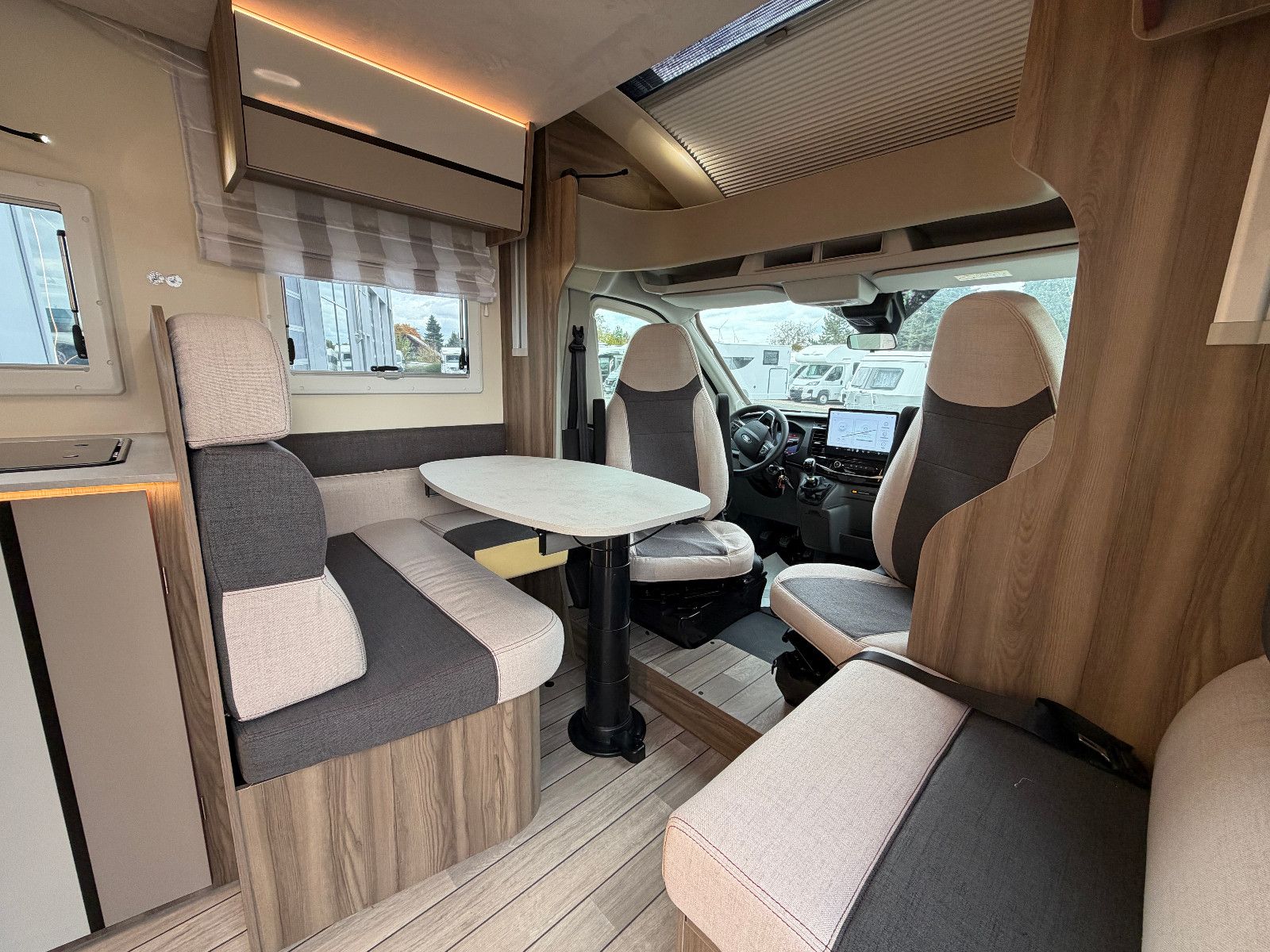 Fahrzeugabbildung Roller Team Kronos 285 TL