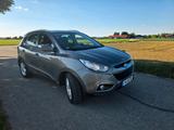 Hyundai ix35   SUV, 2. Hand, sehr guter Z... - Hyundai ix35 in München