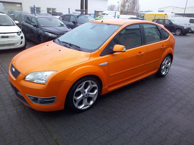 Ford Focus ST 2.5 Benzin, Alu, Klimatronik, 1.Hand