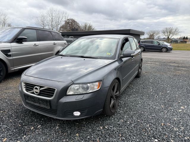 Volvo V50 Kombi 2.0 D3 Summum Automatic