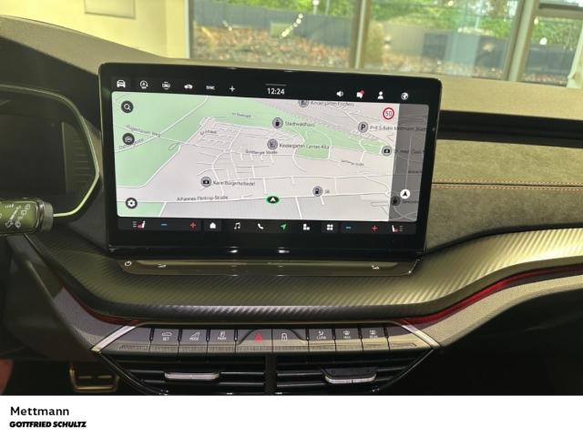 Skoda Octavia Combi RS 2.0 TSI PANO LED NAV RFK AHK HU
