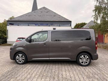 Peugeot Traveller - 5