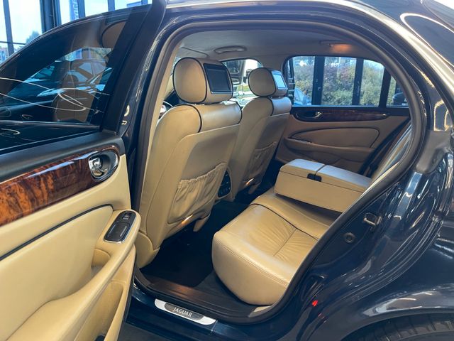 Jaguar XJ 2.7 D XJ6 Sovereign *Klima*Navi*PDC*Bluetooth