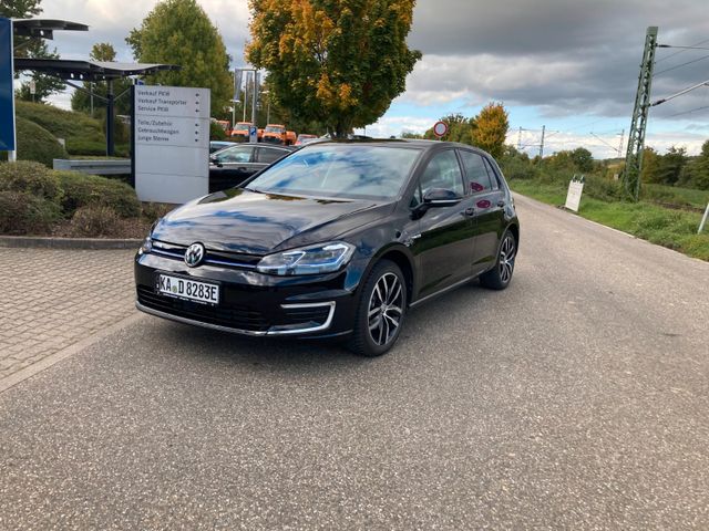 Volkswagen E-Golf Leder, CCS