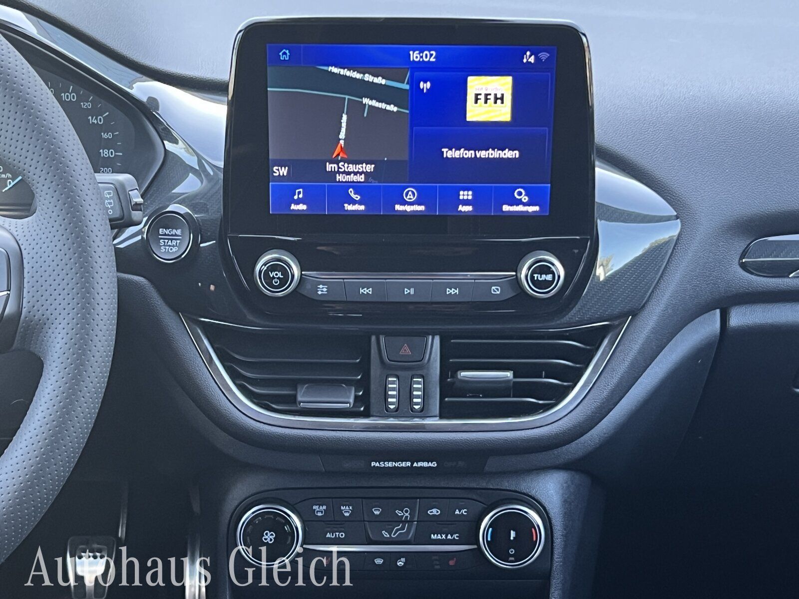 Fahrzeugabbildung Ford Fiesta 1.0 EcoBoost ST-Line X (EURO 6d) Navi/LED