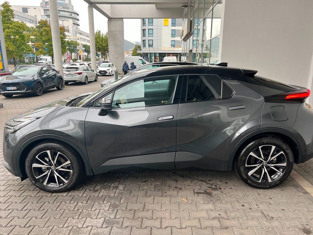 Fahrzeugabbildung Toyota C-HR 2.0 FWD Teamplayer Kamera,LED,Matrix,Navi