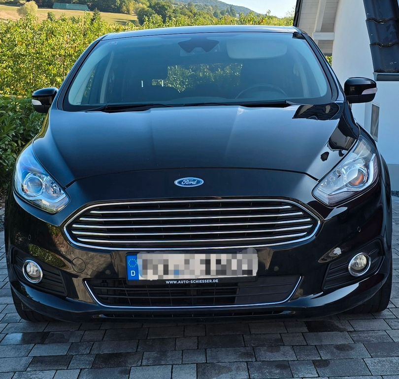 Image of Ford S-Max