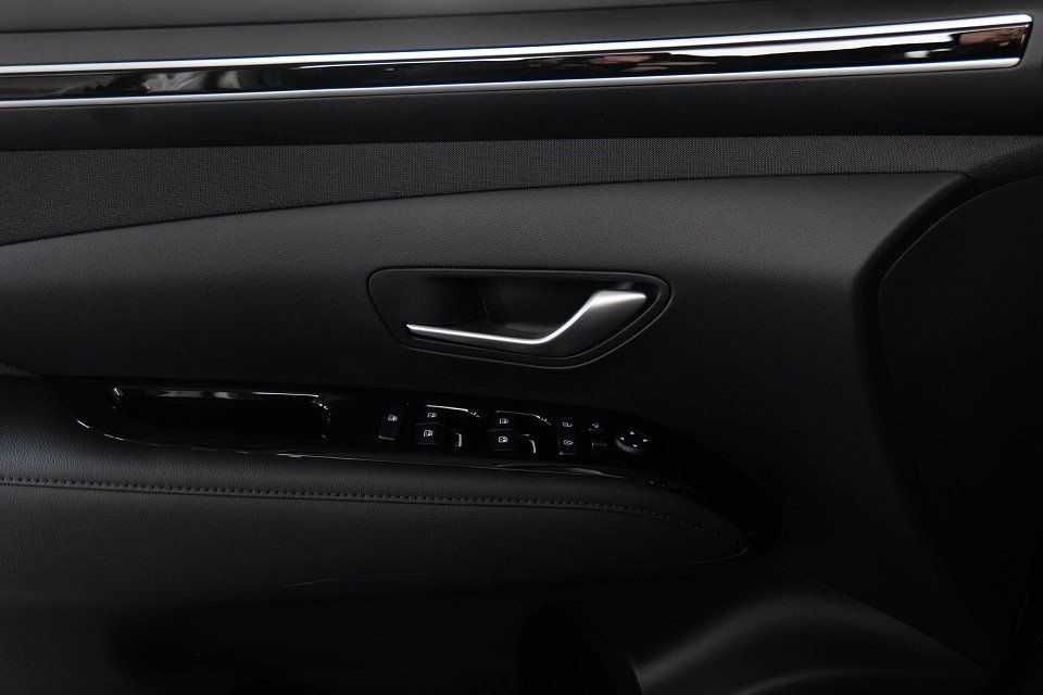 Fahrzeugabbildung Hyundai TUCSON Plug-in TREND Assi