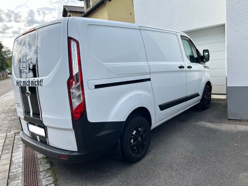 Image of Ford Transit Custom