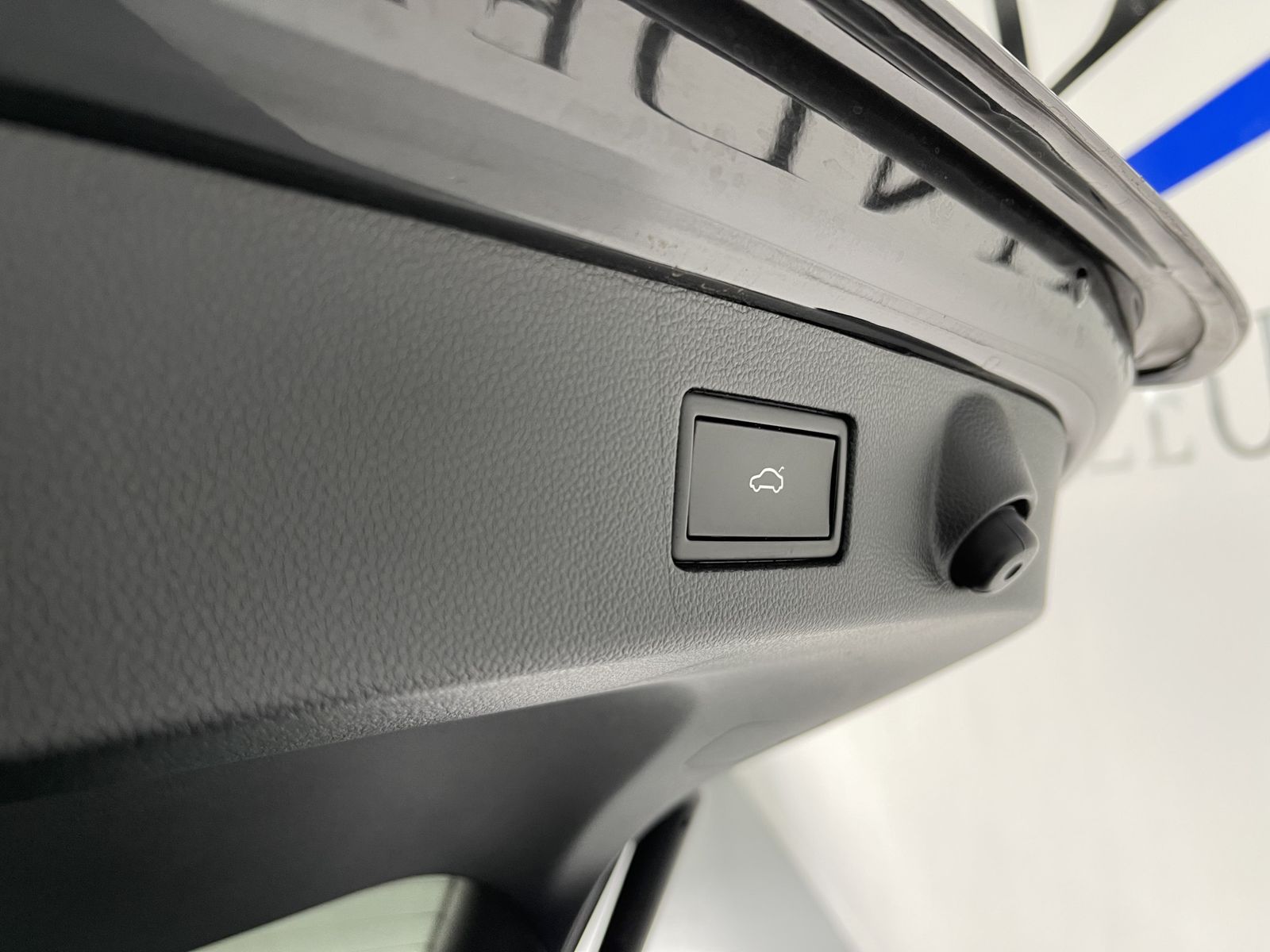 Fahrzeugabbildung Volkswagen Arteon Shooting Brake R-Line 2.0 TDI*AHK*Leder*