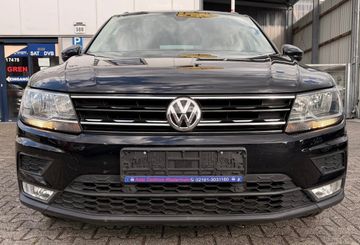 Volkswagen Tiguan - 4