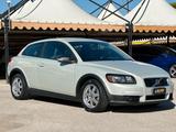 Volvo VOLVO C30 1.6 Momentum - gebrauchte Volvo C30 aus dem Jahr 2008