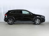 Mercedes-Benz GLA 200 d AHK LED ACC NAVI Kamera Pano Sportsitz - Mercedes-Benz GLA 200 aus 2023