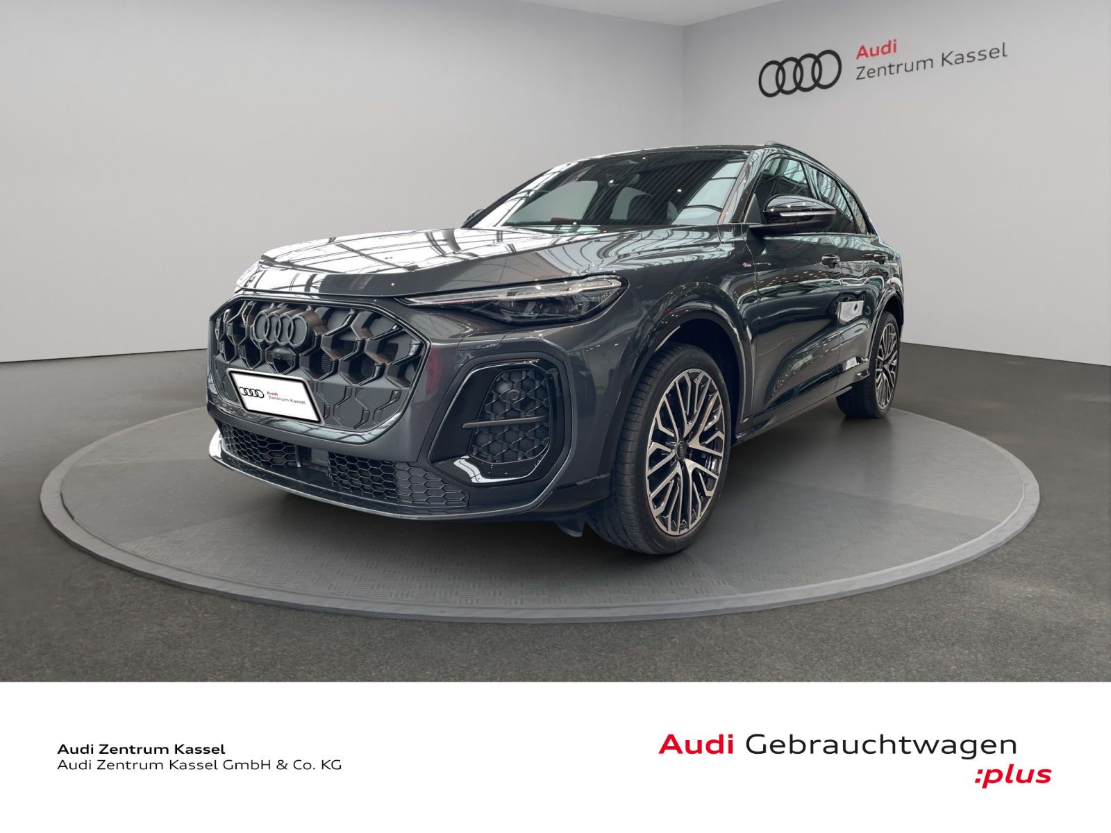 Audi Q5 SUV TDI quattro S line Navi LED Pano AHK 360°