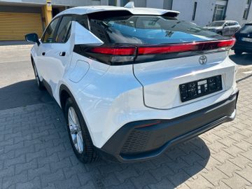 Toyota C-HR - 5