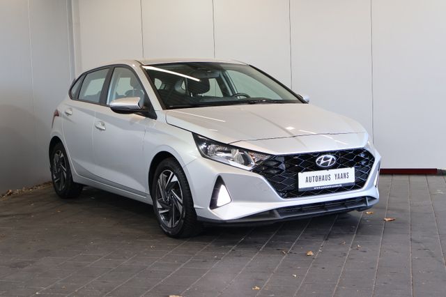 Hyundai i20 Trend 1.0 TGDI DIGITAL+CARPLAY+KAM+LANE+ALU