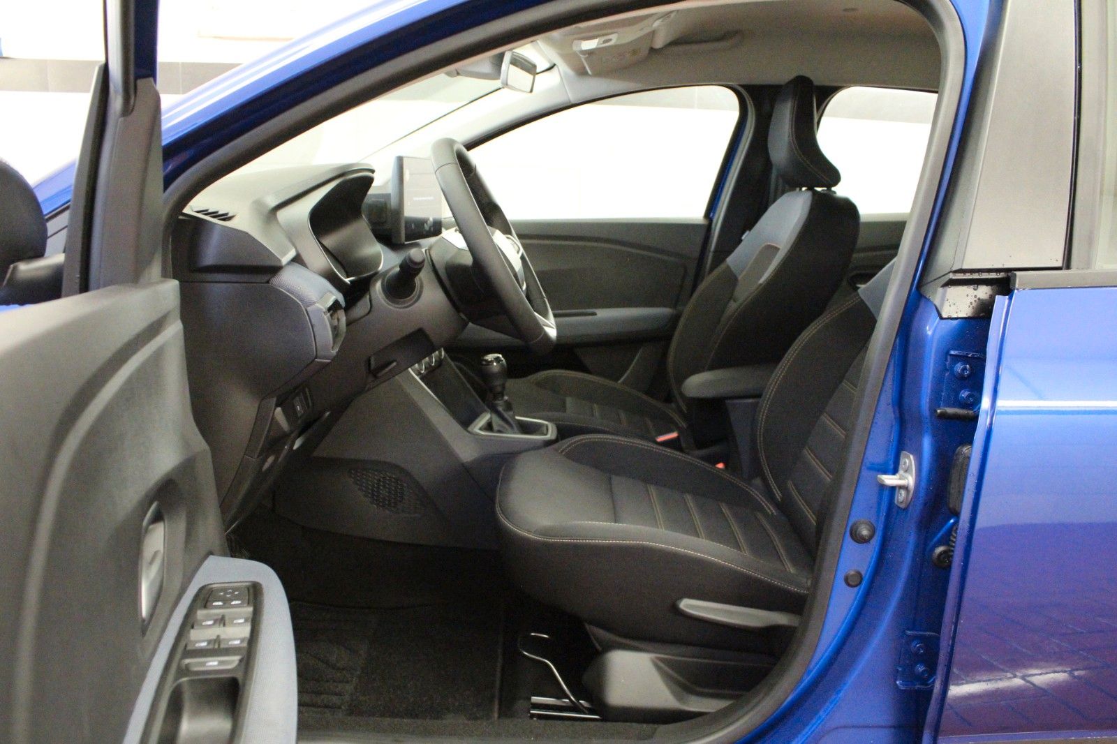 Fahrzeugabbildung Dacia Sandero Stepway TCe 110 Expression*Winterp.*MY26