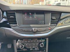 Fahrzeugabbildung Astra K Sports Tourer Elegance Start Stop 1.2 Tu