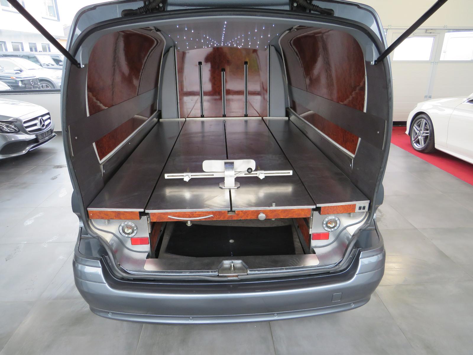 Mercedes-Benz BINZ Bestattungswagen / Leichenwagen