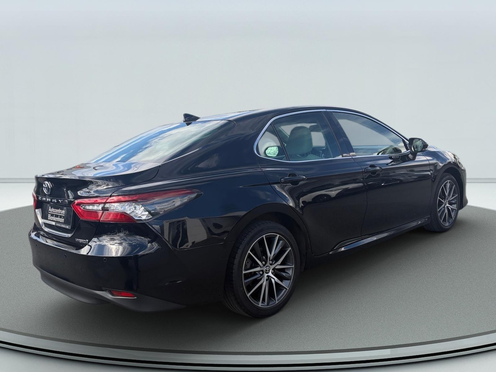 Toyota Camry 2,5 Hybrid Executive