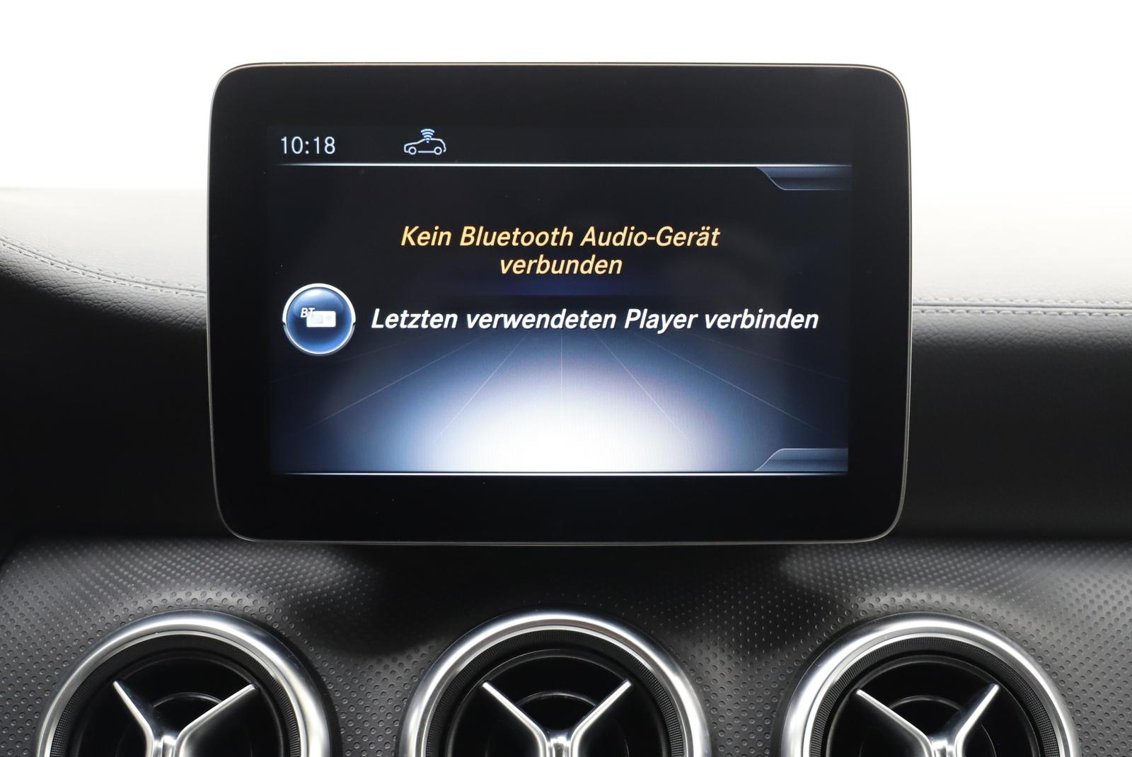 Mercedes-Benz A 45 AMG 381PS 4Matic Carplay Memory Pano PAGA