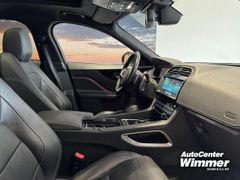 Foto Nummer 4: JAGUAR F-Pace