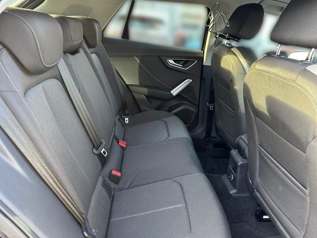 Q2 35 TFSI sport S tronic LED Navi Sitzheizung