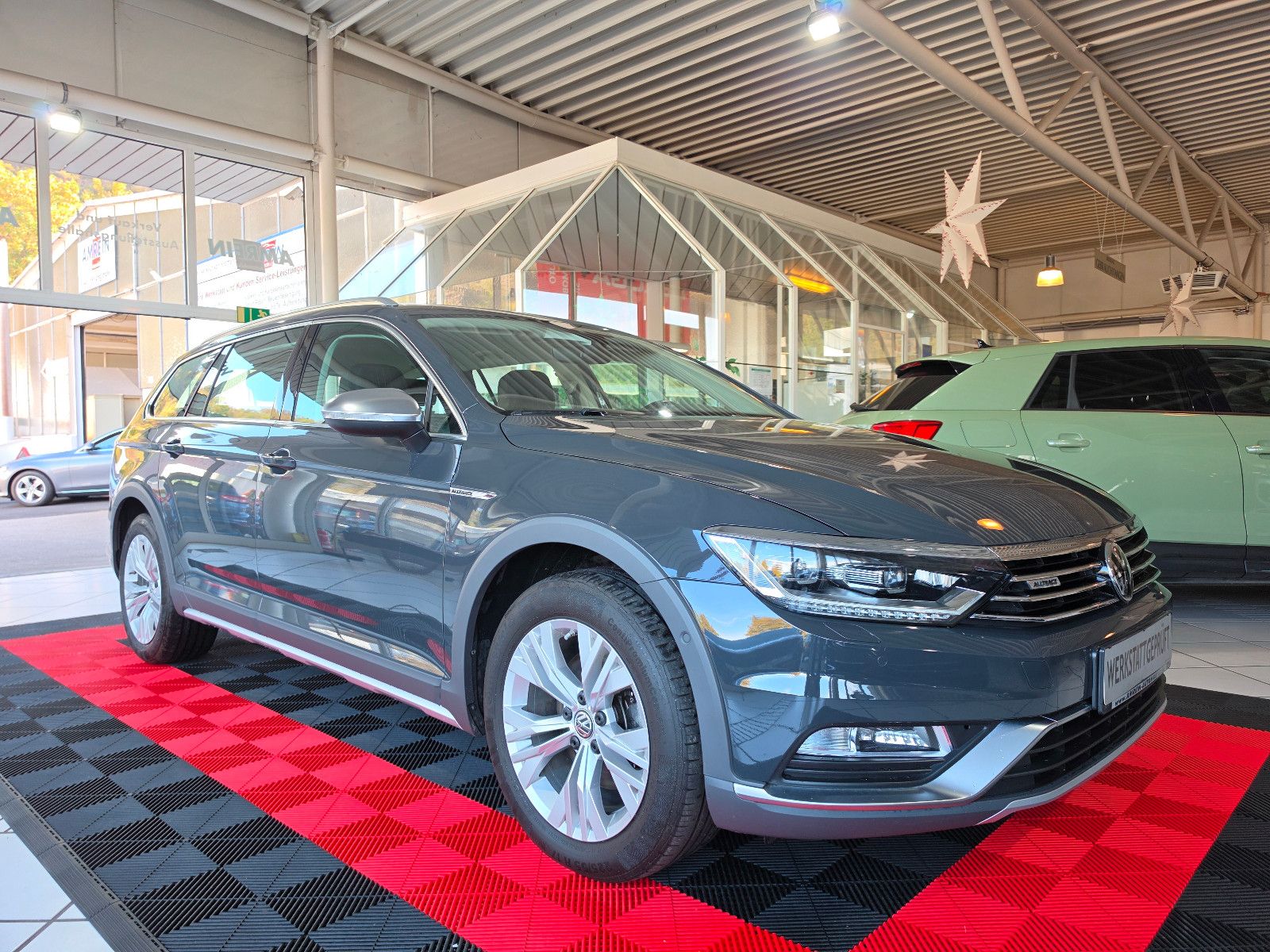 Volkswagen Passat Alltrack  4Motion+AHK+ACC+NAVI+LED