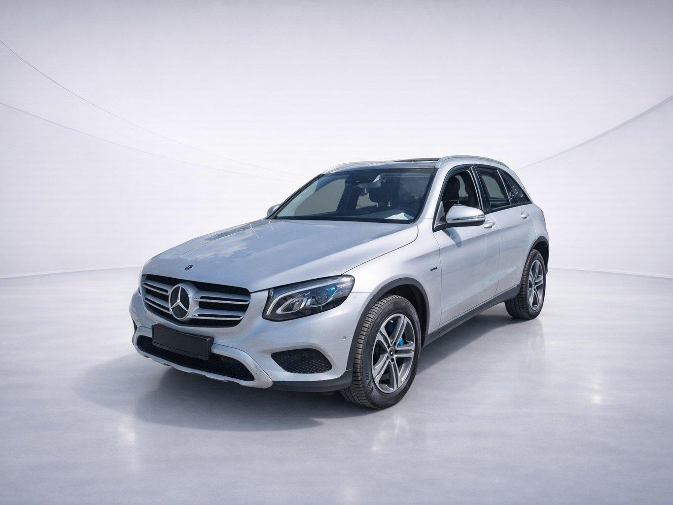 Mercedes-Benz GLC 350 e 4Matic Aut. Kamera/ACC/AHK/LED/Navi