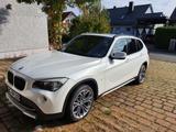 BMW X1 xDrive28i - 8-Gang Sport-Automatik, Allrad - BMW: Automatik, 8 Gang