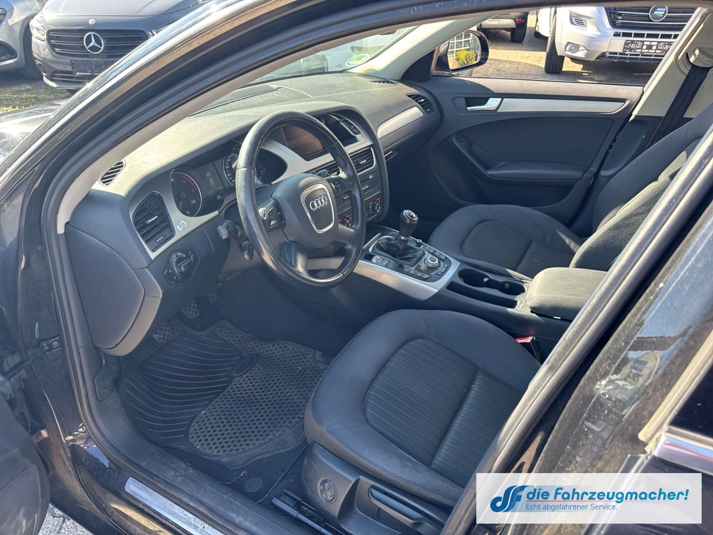 Fahrzeugabbildung Audi A4 Avant Ambiente Navi Xenon Mehrzonenklima EXPO