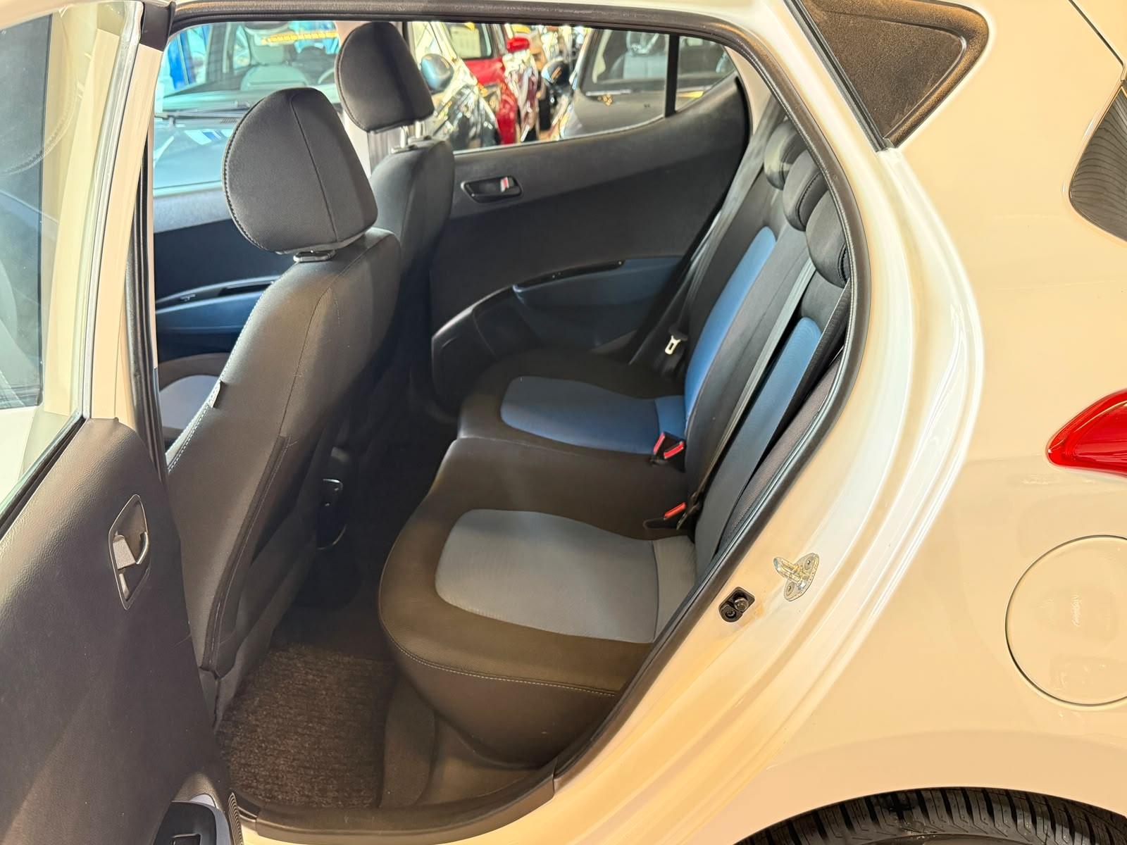 Hyundai i10 Trend Automatik / Klima / Sitzheizung