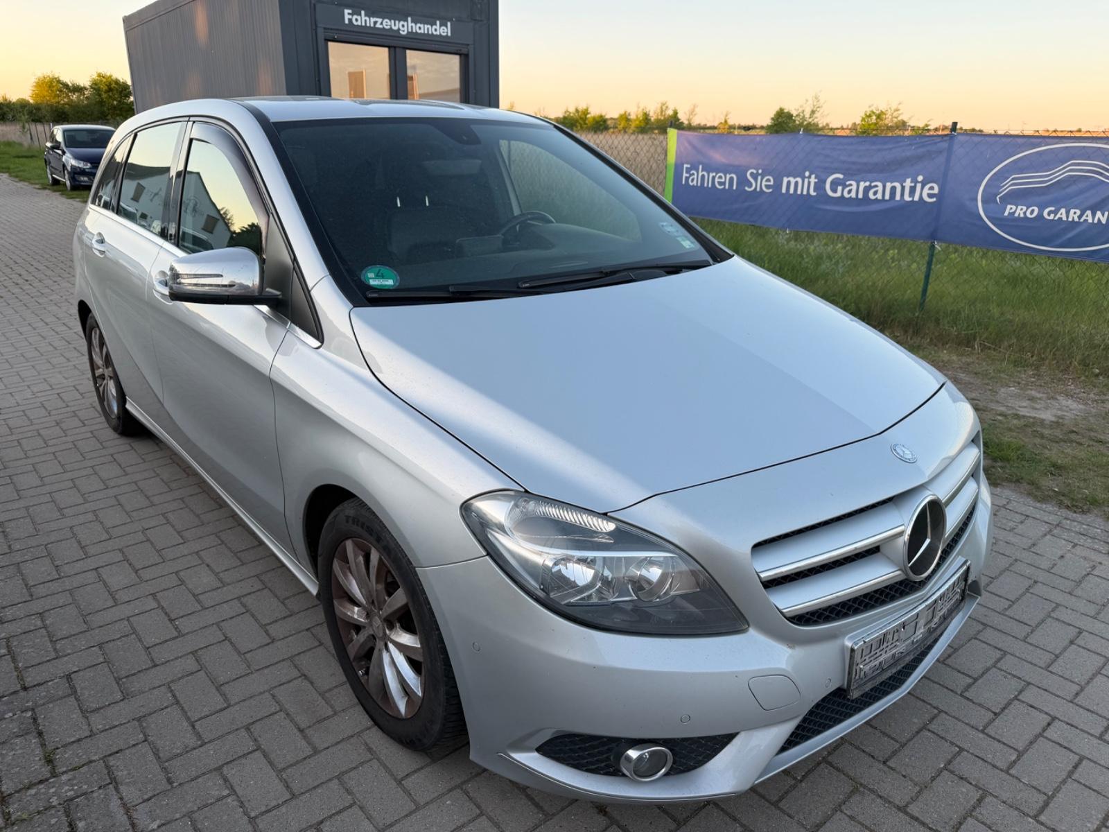 Mercedes-Benz 180 CDI+Navi+Teilleder+Sitzheizung+Klima