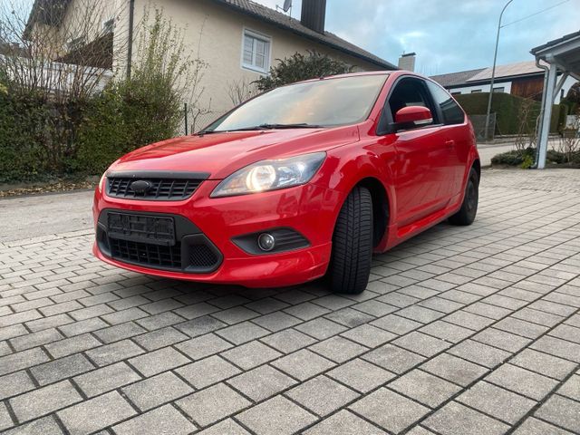 Ford Focus 2,0 Benzin