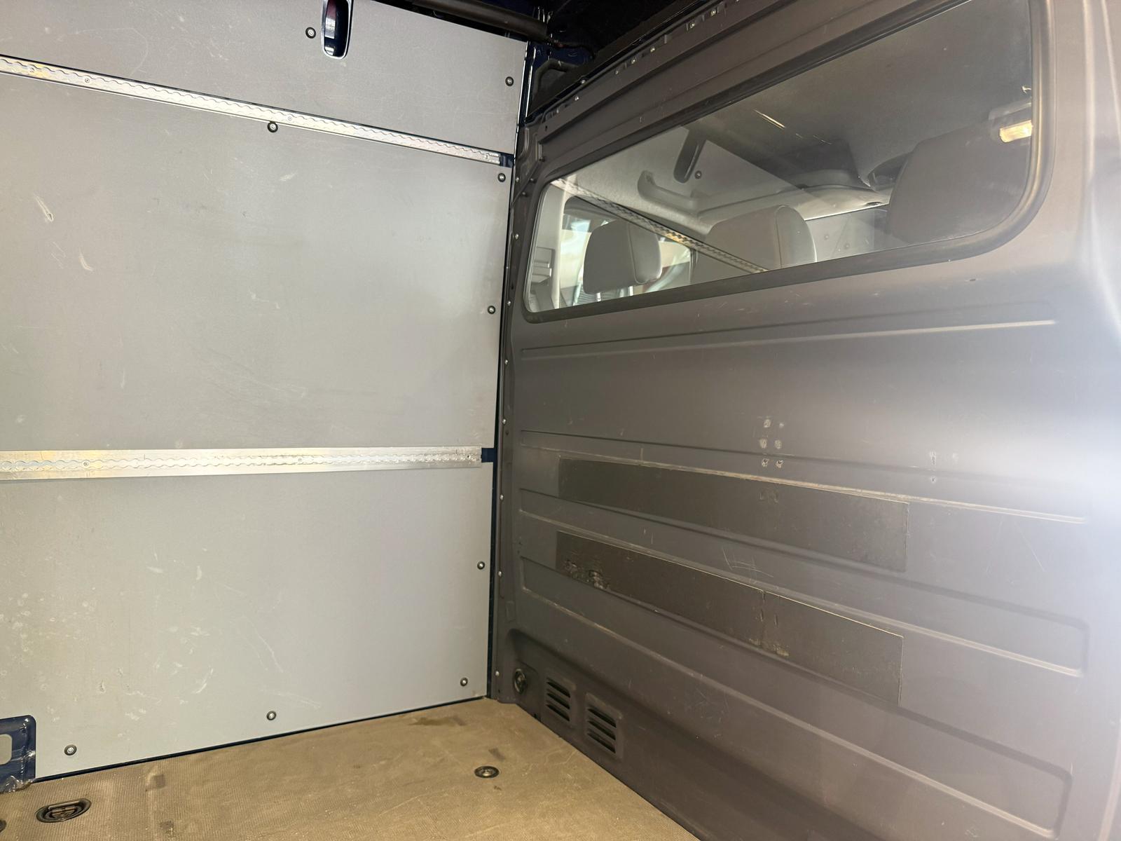 Mercedes-Benz SPRINTER 313 213 KURZ+HOCHDACH L1H2 3250 EURO5 O