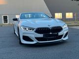 BMW M850i xDrive Cabrio - - weiße BMW M850