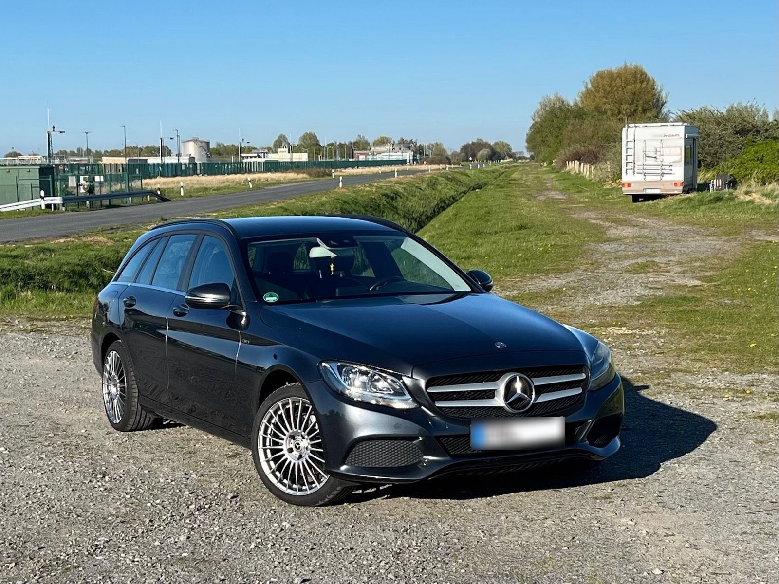 MERCEDES-BENZ C 220