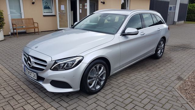 MERCEDES-BENZ C 180 CGI T   Multibeam LED   AHK   NAVI