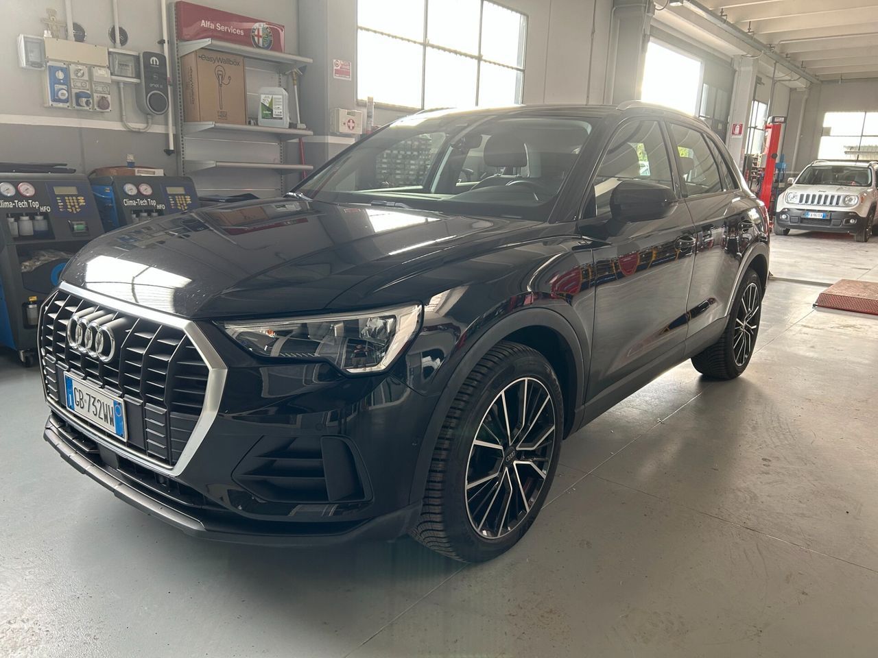 Audi Q3 35 TDI S tronic Business Advanced Km 560 imagem 2