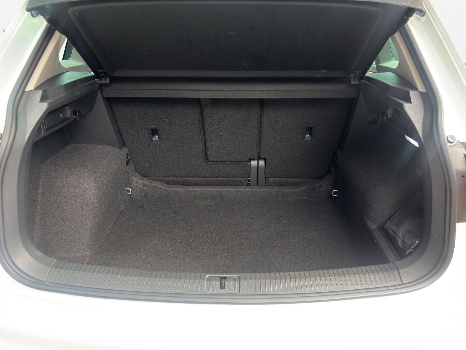 Volkswagen Tiguan - Bild 14