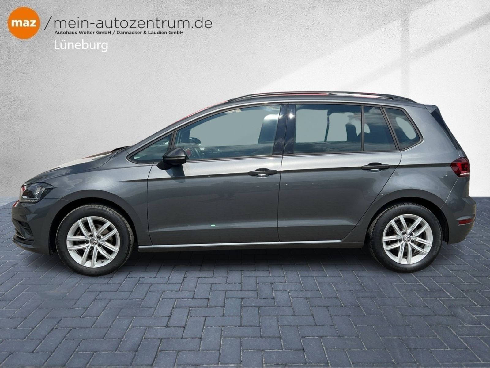 Fahrzeugabbildung Volkswagen Golf VII Sportsvan 1.0 TSI Comfortline Alu Navi